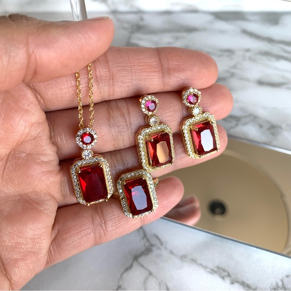 ♦️SALE♦️Luxury Red Cubic Zirconia Sets - Picture 14 of 16